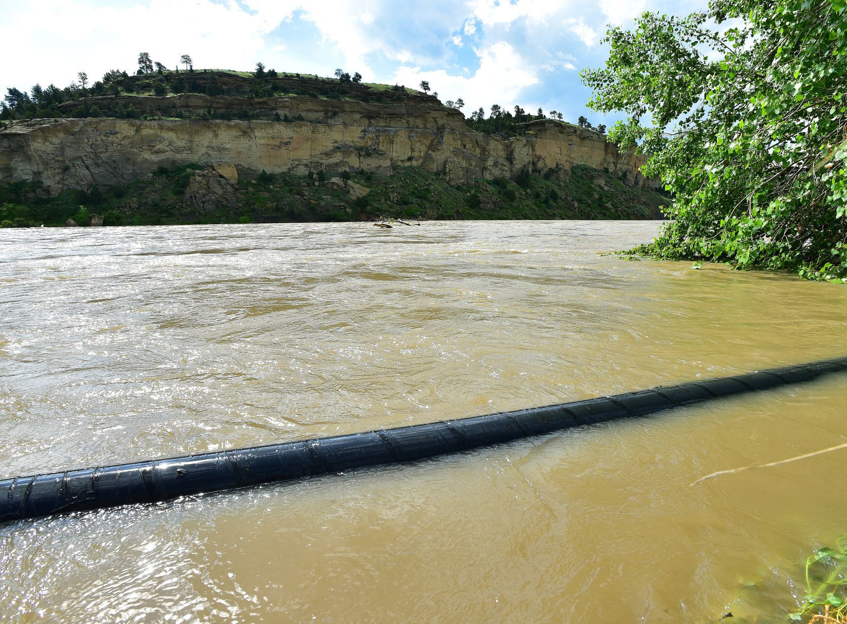 Flood pipeline